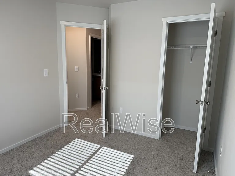 62755 Eagle Rd — Photo 33