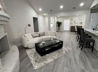 7710 Crooked Rd, San Antonio, TX 78254