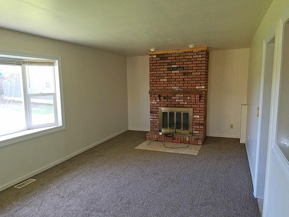 5th image of 22363 W Terry Dr S