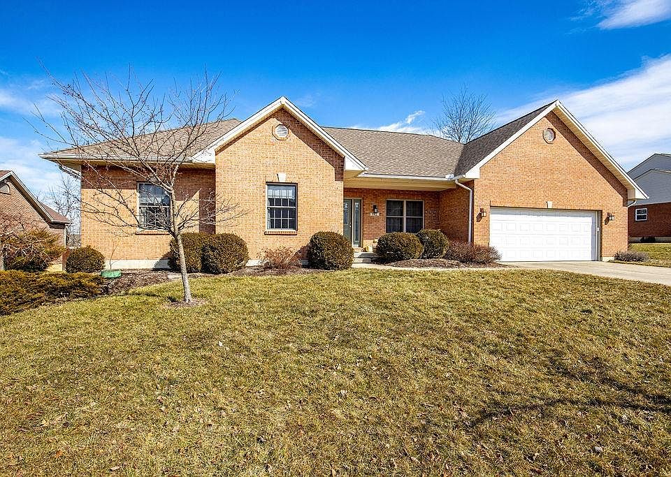 1st image of 842 Dufour Ln