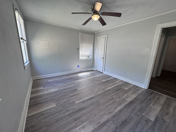3rd image of 2125 22nd Ave #A & B