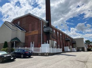 534 E Walnut St APT 8, Hanover, PA 17331