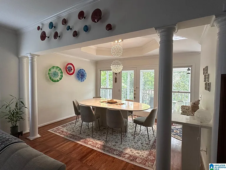 2512 Christie Cir — Photo 2