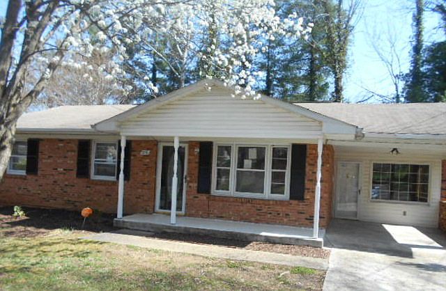1st image of 316 Rosemary Ln