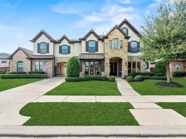 10815 Slumbering Falls Ln, Cypress, TX 77433