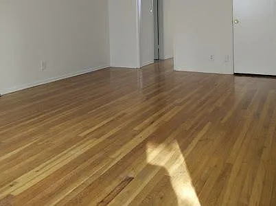 2 bed, 1000 sqft, $2,350 — Photo 2