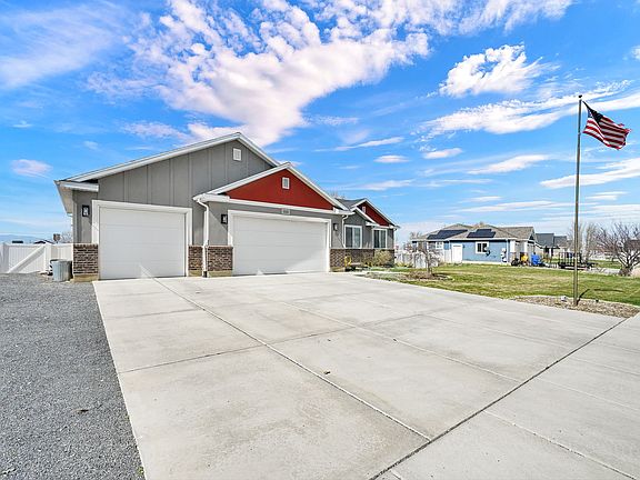 3rd image of 3056 S 1450 W