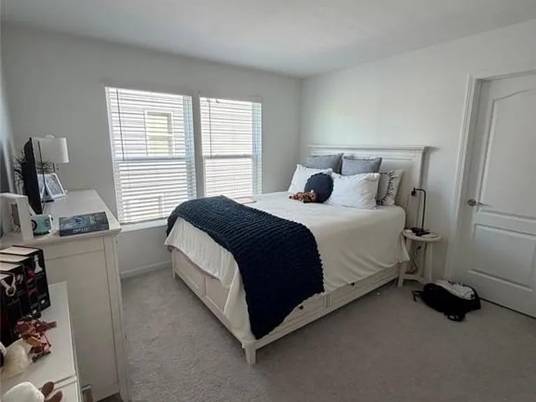 4881 Marquette Dr — Photo 19