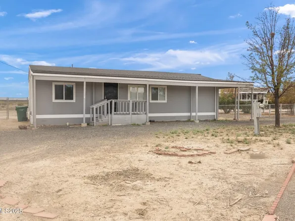 2880 Talapoosa St, Silver Springs, NV 89429