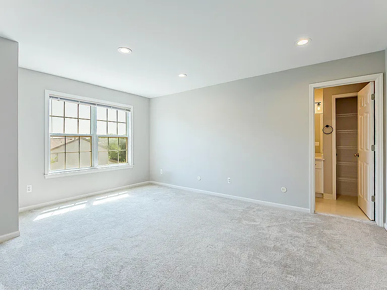 2865 Barclay Way — Photo 35