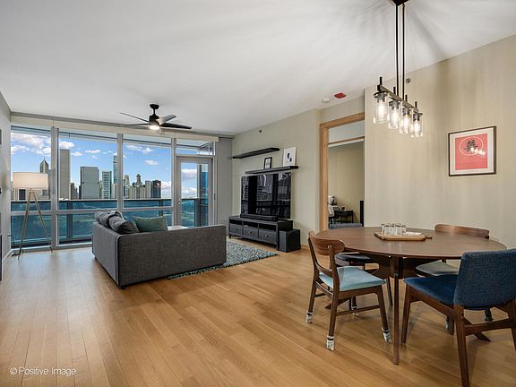2nd image of 1211 S Prairie Ave APT 1305