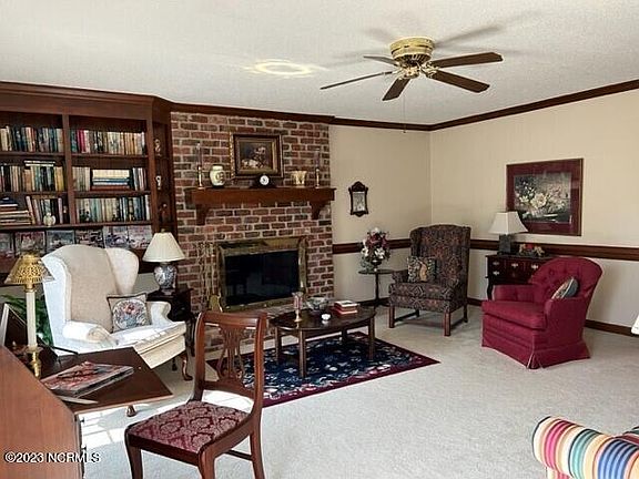 4th image of 106 Woodfield Drive