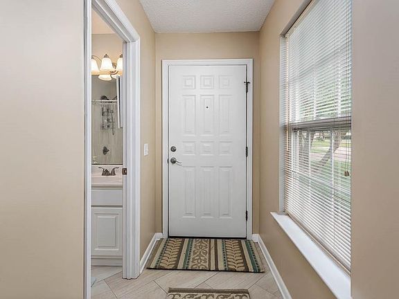 4th image of 116 Dalton Cody Dr