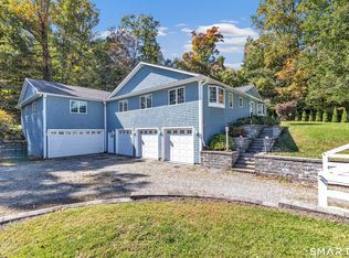 783 Whittemore Rd, Middlebury, CT 06762