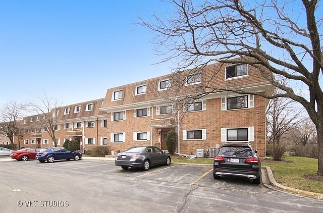 1st image of 4134 Cove Ln APT B