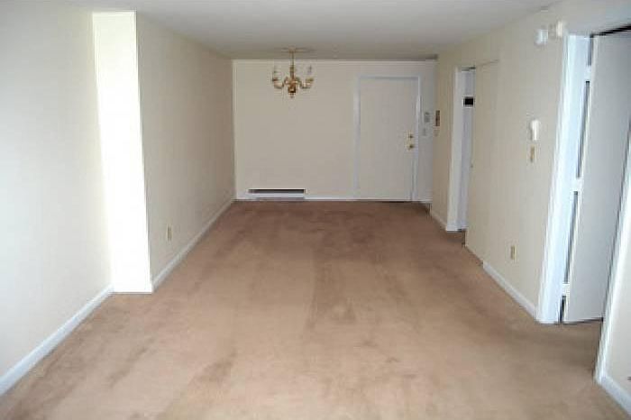 2nd image of 96 Richardson Rd #4B