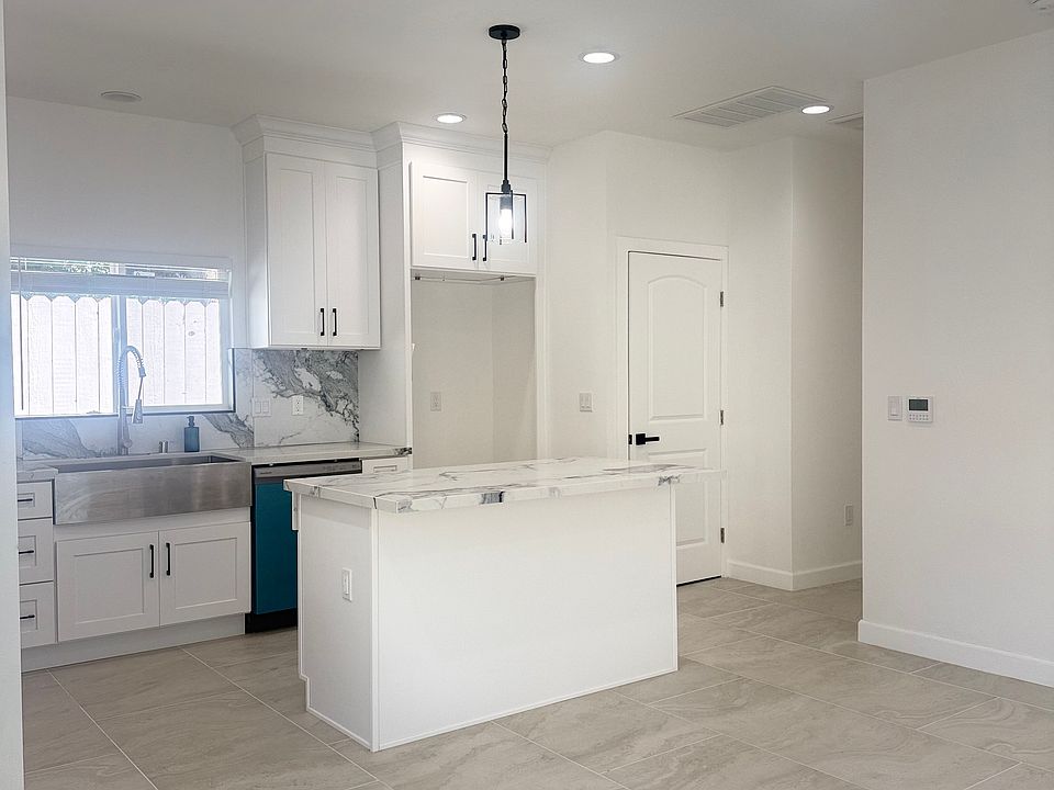 1st image of 3205 S Deegan Dr #2