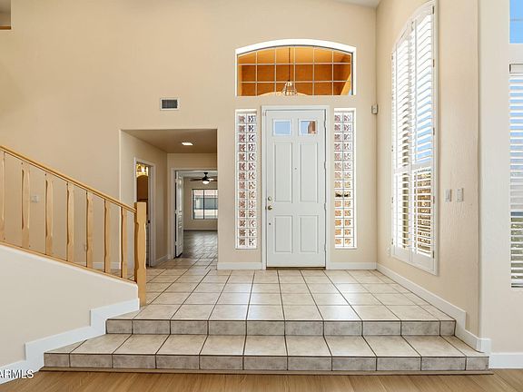 5th image of 29424 N 49th St