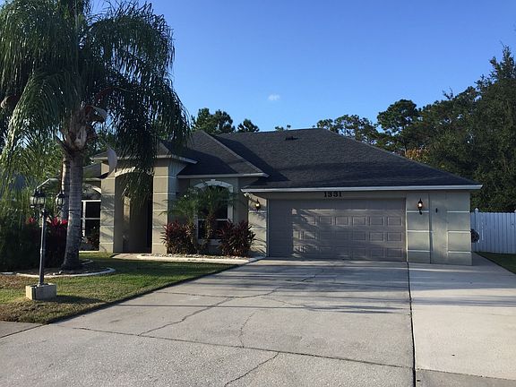 2nd image of 1331 N Wembley Cir