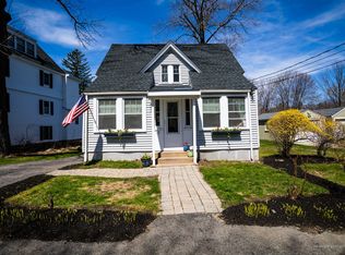 12 Moulton Ln, York, ME 03909
