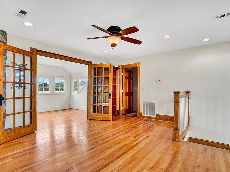 3698 Bush River Rd — Photo 15
