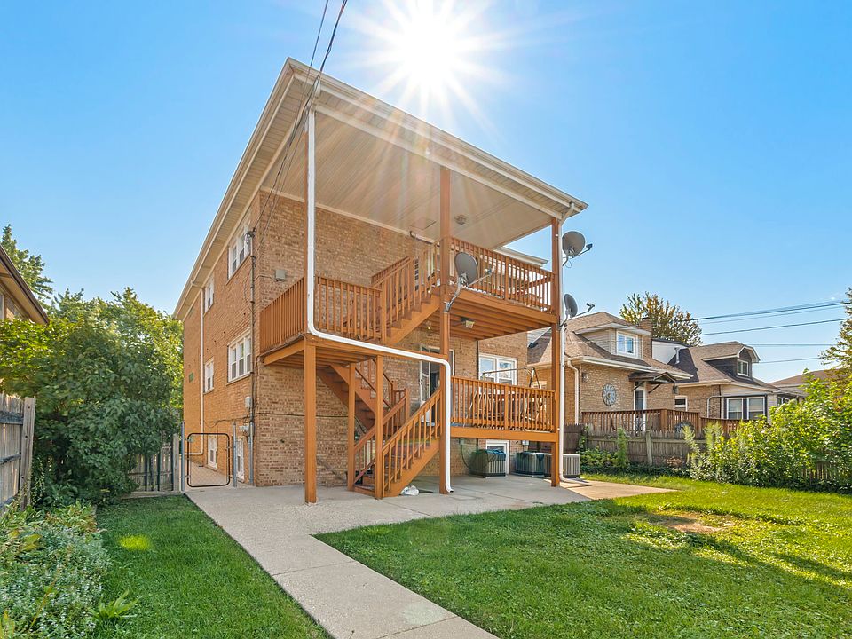 2nd image of 2606 N 74th Ave #G