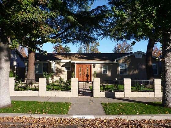 1st image of 8832 Swinton Ave