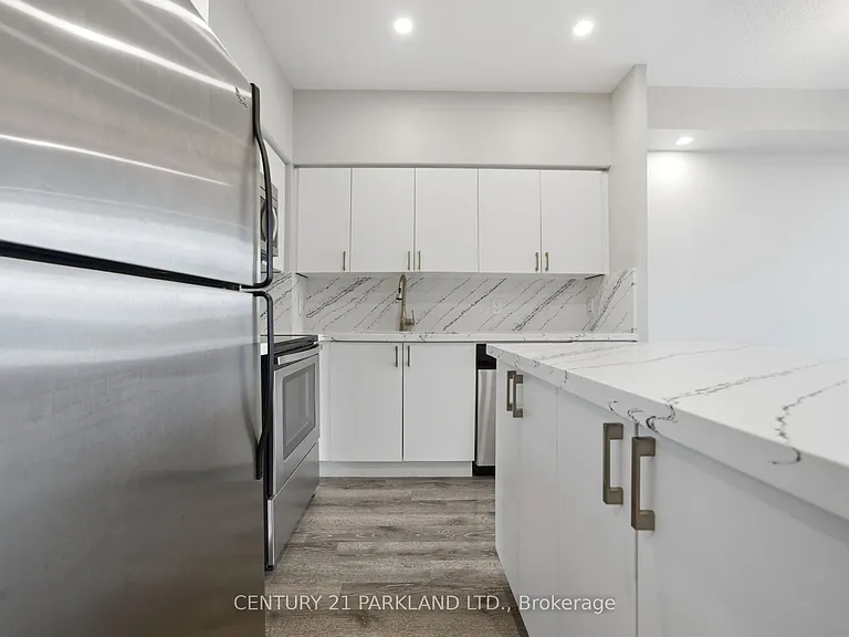1638 Bloor St W #602 — Photo 13