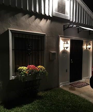 3rd image of 3916 Iroquois St