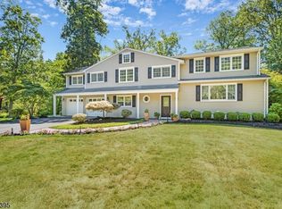 47 Franklin Rd, Mendham, NJ 07945