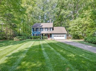 1220 Whispering Wind Dr, Pfafftown, NC 27040