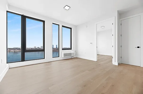 Rented by REAL New York | media 7