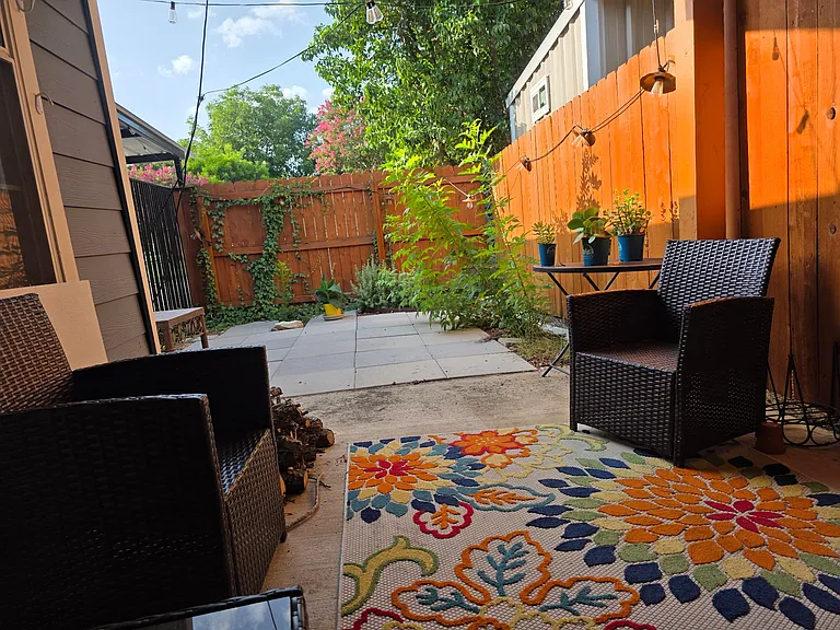 7130 Desilu Dr #D1 — Photo 7