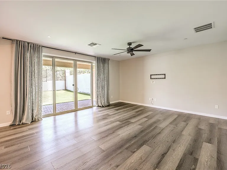 2116 Havensight Ln — Photo 9
