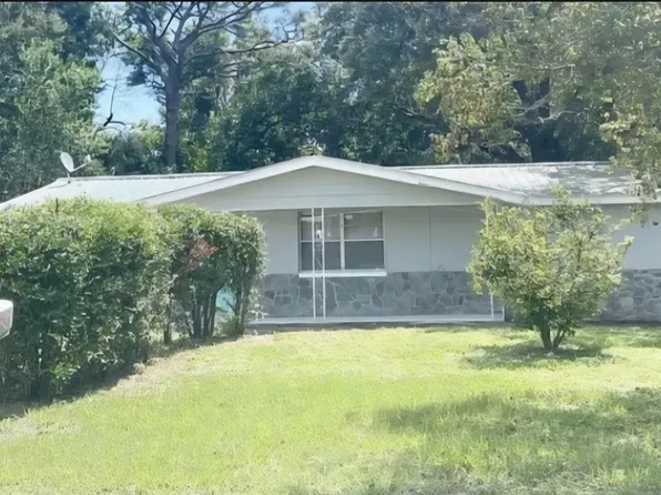 27 N Davis St, Beverly Hills, FL 34465