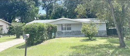 27 N Davis St Photo 1