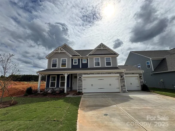 2227 Caravan Ln, Stanley, NC 28164