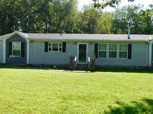 19900 Goat Run Honey Fork Rd, Logan, OH 43138