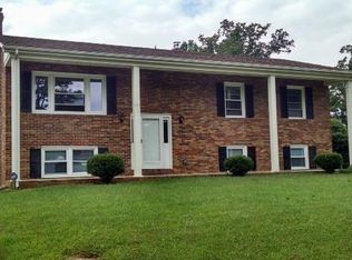 151 Timberline Dr, Blue Ridge, VA 24064