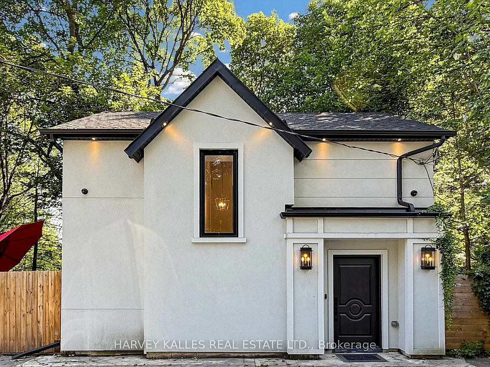23A Donwoods Dr