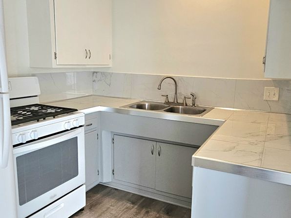 205 Via Riviera APT 4