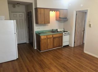 102 E Main St APT 6, Mechanicsburg, PA 17055