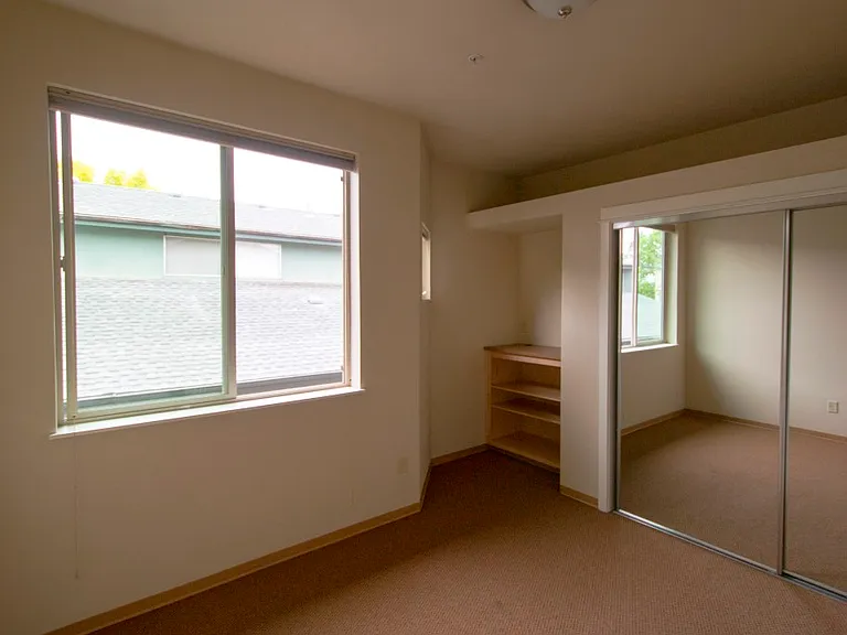 648 E 17th Ave #4 — Photo 6