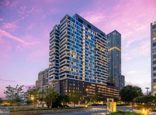 1650 Silver Hill Dr APT 2309, McLean, VA 22102