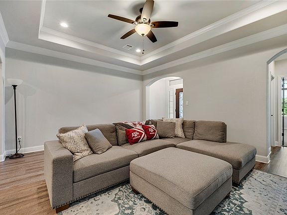 3rd image of 1755 Summit Crossing Ln