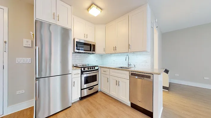 Rented by Bond New York | media 34