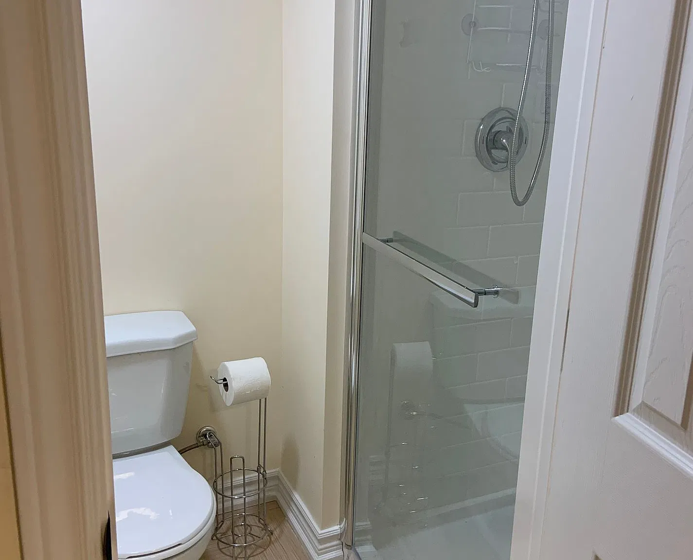 1 bed, $1,100 — Photo 2