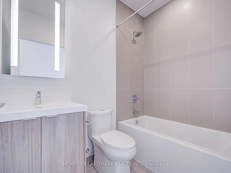25 Cordova Ave #Penthouse 13 — Photo 27