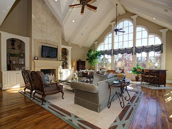 3rd image of 5961 Toscana Trace