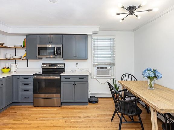 4th image of 12 Ellen St